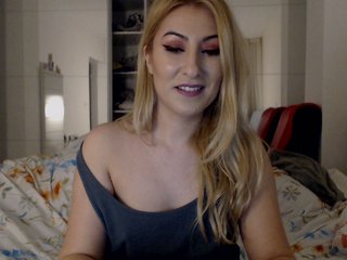 Live sex webcam photo for Kittyhungry #216280519