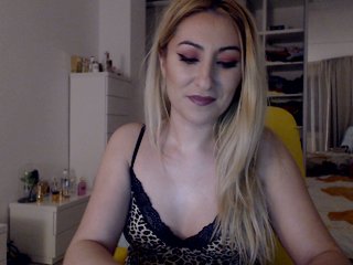 Live sex webcam photo for Kittyhungry #221822174