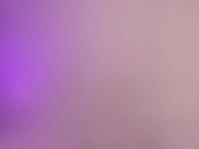 Live sex webcam photo for kittylove18 #293860575