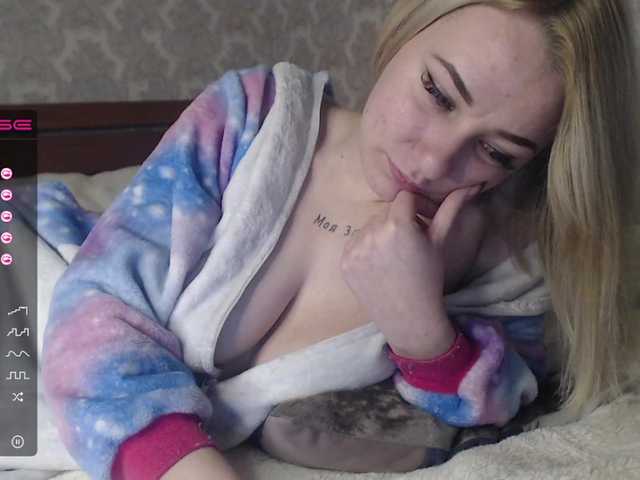 Live sex webcam photo for kity-cat #271874529