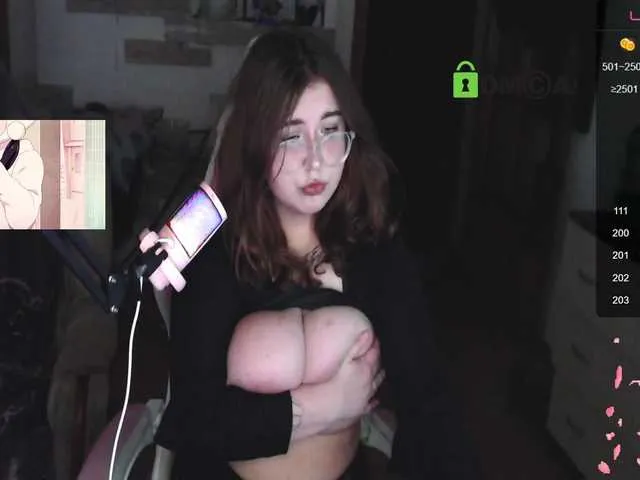 Live sex webcam photo for kjoni #291507328