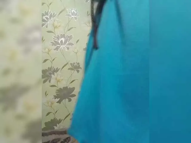 Live sex webcam photo for klounessa #290275765