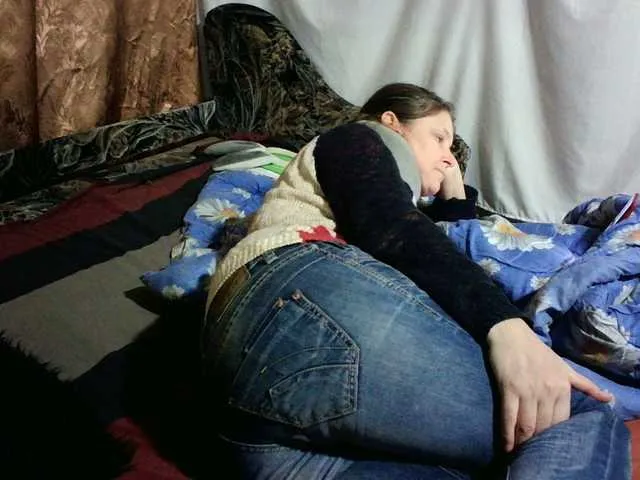 Live sex webcam photo for kolitoo #272178429