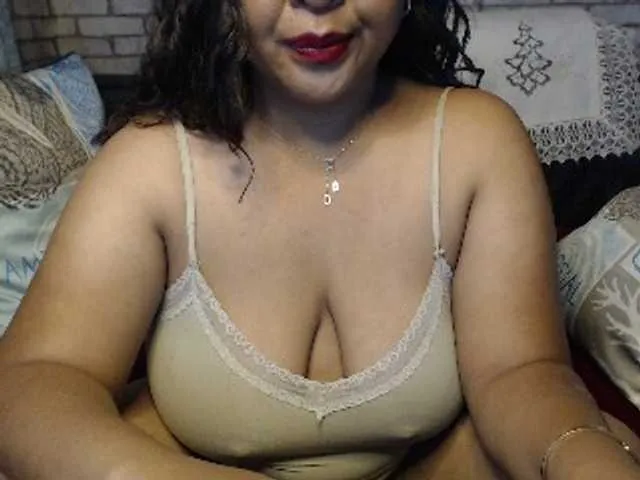 Live sex webcam photo for komurasaki #293659651