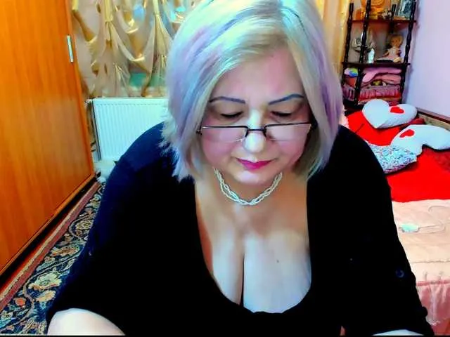Live sex webcam photo for kony55c1a64fe #290585902