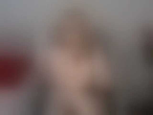 Live sex webcam photo for koroleva70 #293437633