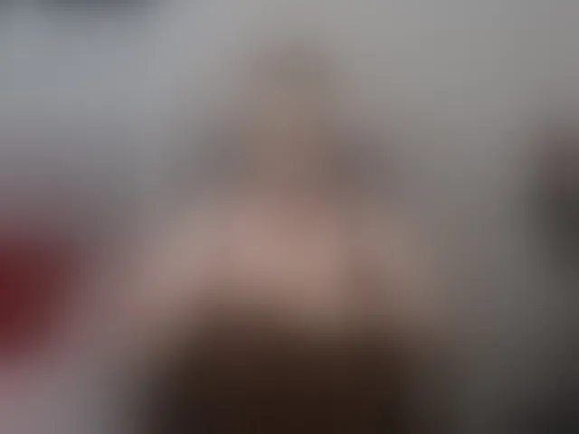 Live sex webcam photo for koroleva70 #293623428