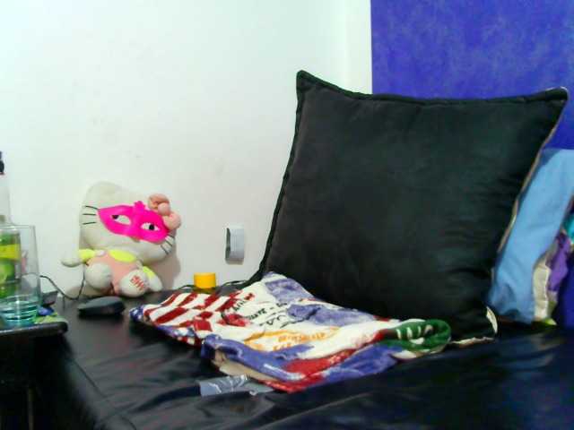 Live sex webcam photo for korychauth3 #272398609