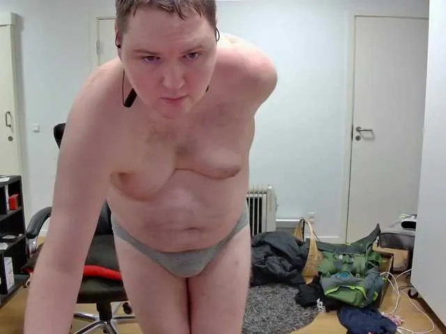 Live sex webcam photo for kresser1995DK21 #290597913