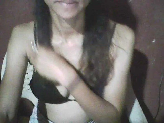 Live sex webcam photo for krisnah3 #293290896