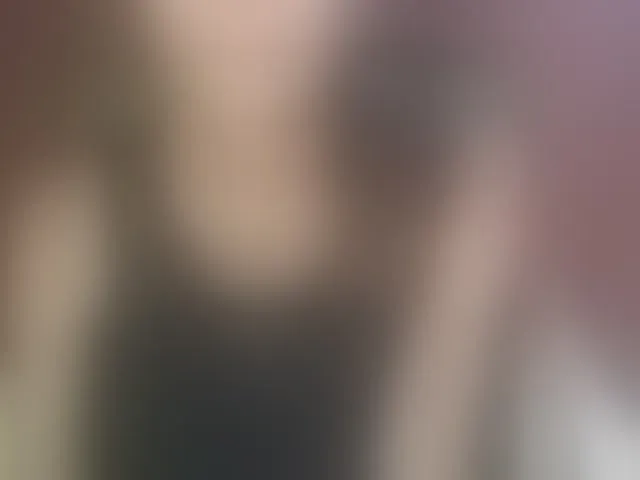 Live sex webcam photo for krisnah3 #293385854
