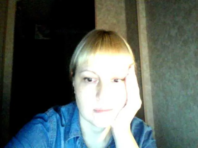 Live sex webcam photo for krisss2016 #290371910