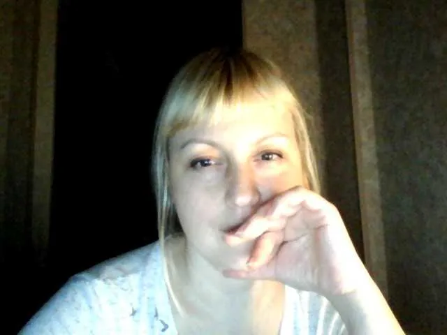 Live sex webcam photo for krisss2016 #290632951