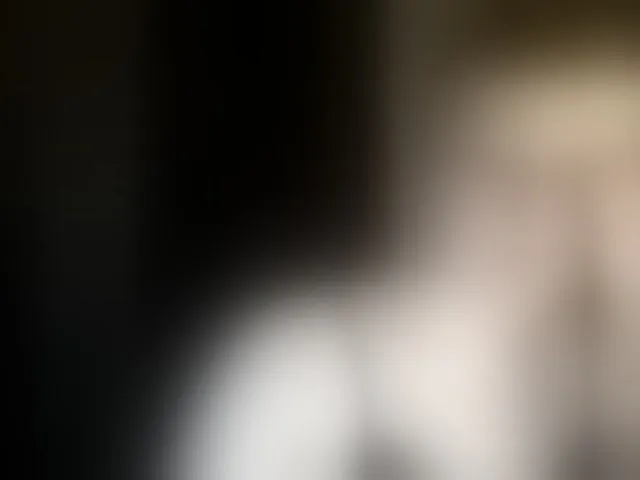 Live sex webcam photo for krisss2016 #293758499