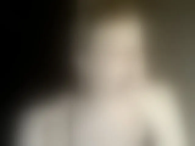 Live sex webcam photo for krisss2016 #294077752