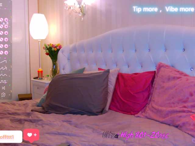 Live sex webcam photo for krisssssska #276069802