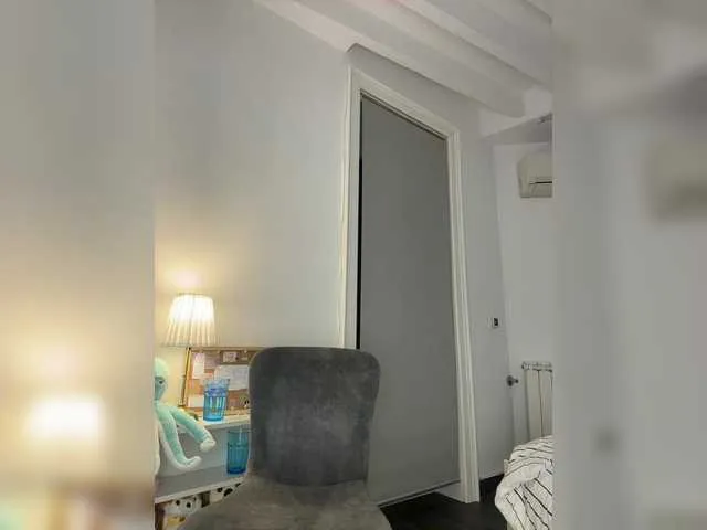 Live sex webcam photo for kristinanice #291779788