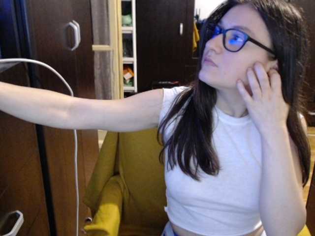 Live sex webcam photo for kristineexxx #291193290