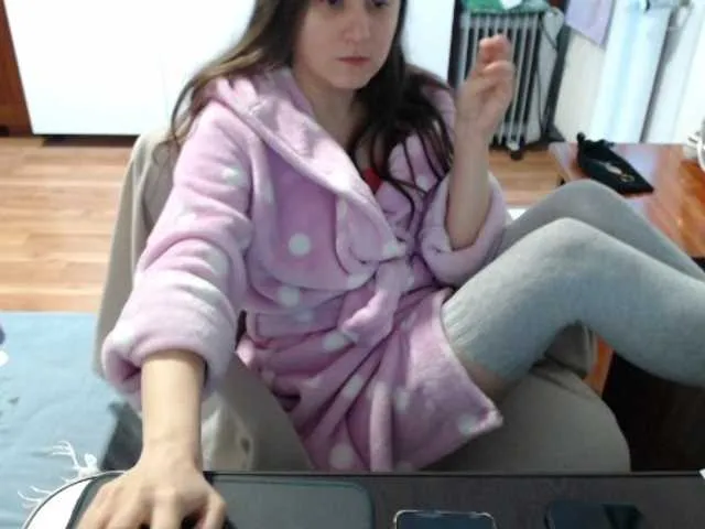 Live sex webcam photo for kristineexxx #292040826