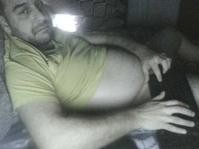 Live sex webcam photo for krivykar #290350290