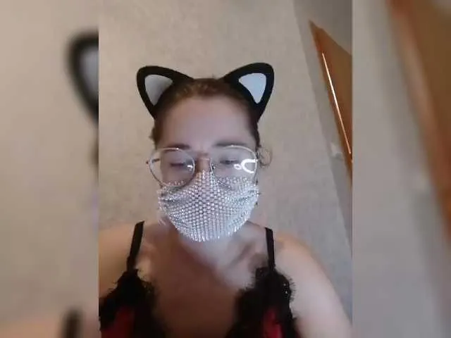 Live sex webcam photo for kroshka-meow #290666187