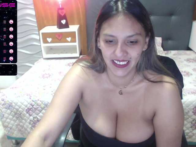 Live sex webcam photo for krystal-ig #272641224