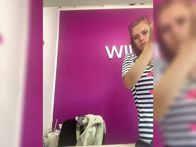 Live sex webcam photo for ksenia310 #291486618