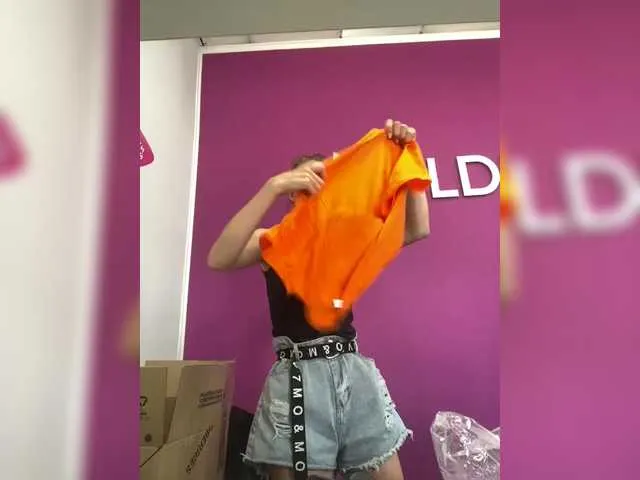 Live sex webcam photo for ksenia310 #291505811