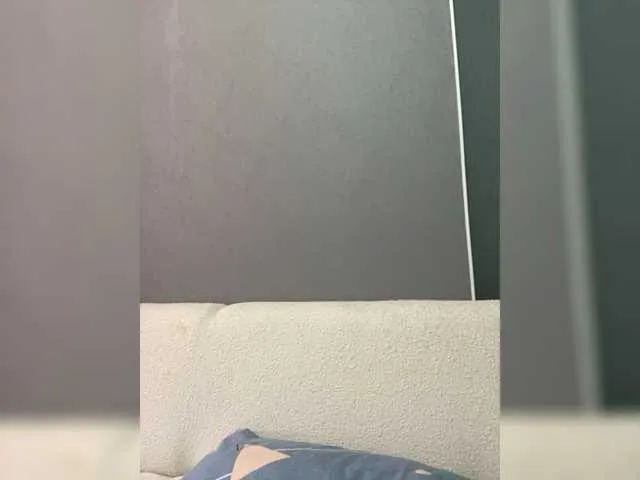 Live sex webcam photo for kv1ku #277576491