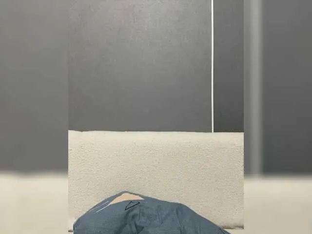 Live sex webcam photo for kv1ku #277826423