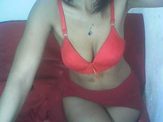 Live sex webcam photo for kyaharah #274394412