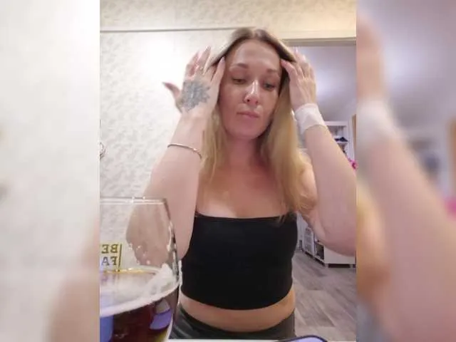 Live sex webcam photo for kykyshe4ka #290726807