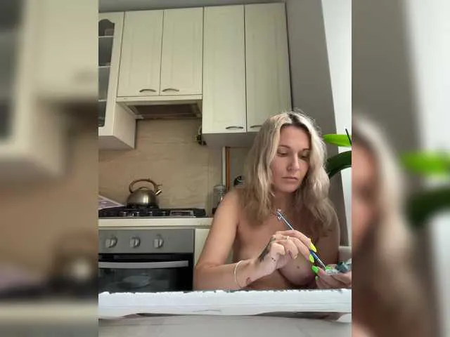 Live sex webcam photo for kykyshe4ka #291365523