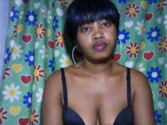 Live sex webcam photo for kylie11 #291818143