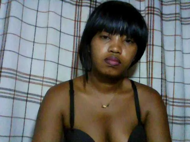 Live sex webcam photo for kylie11 #292273468