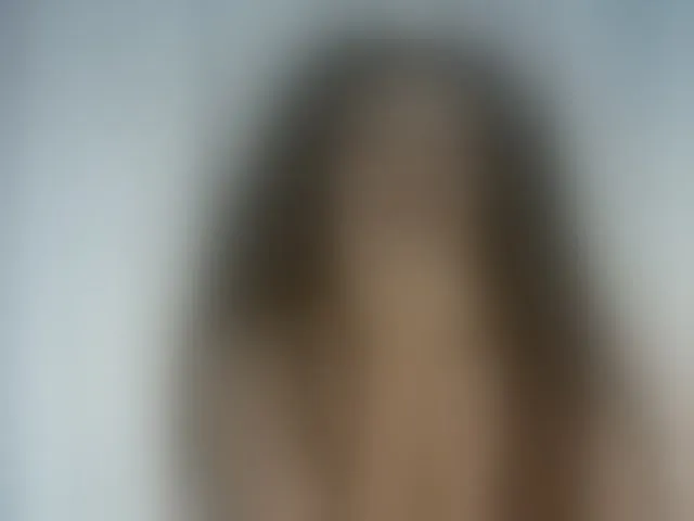 Live sex webcam photo for kylie11 #293628644