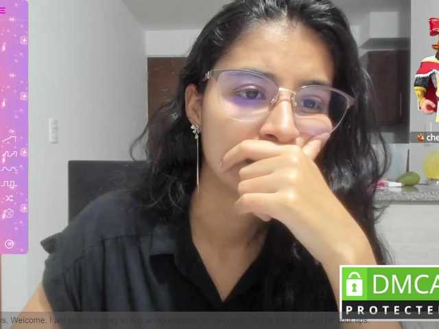 Live sex webcam photo for kylieloved22 #290357281