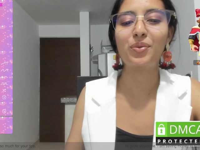 Live sex webcam photo for kylieloved22 #290418070