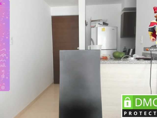 Live sex webcam photo for kylieloved22 #290739413