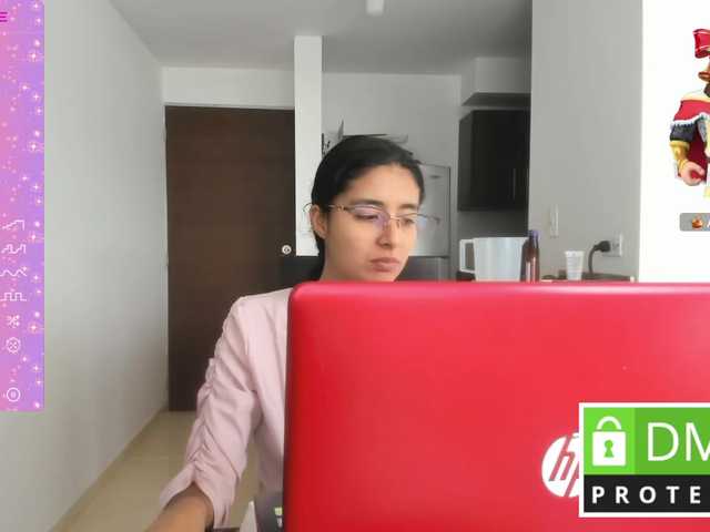 Live sex webcam photo for kylieloved22 #290781268