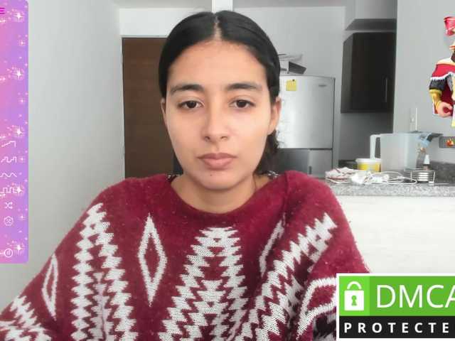 Live sex webcam photo for kylieloved22 #290937943