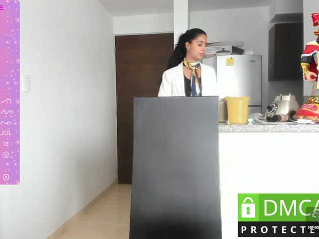 Live sex webcam photo for kylieloved22 #290986062