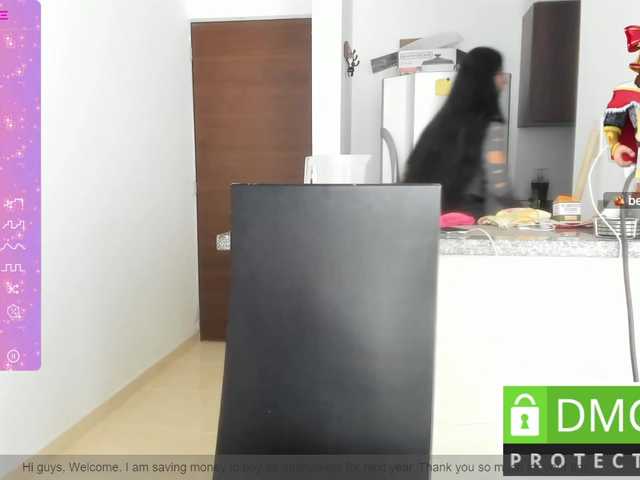 Live sex webcam photo for kylieloved22 #291120760