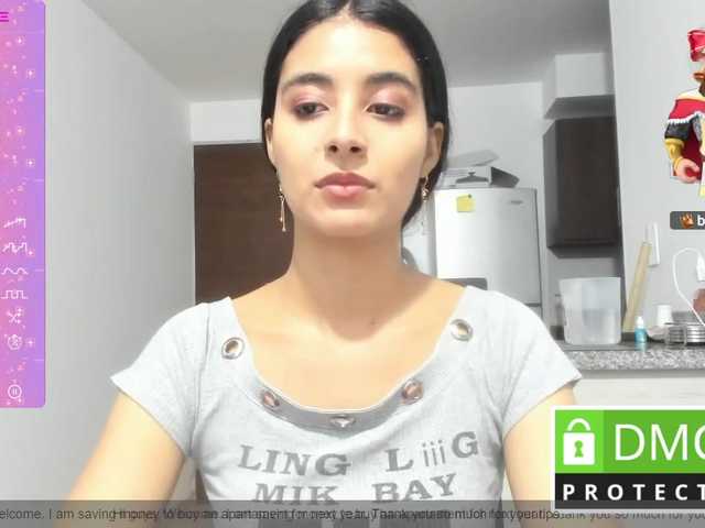 Live sex webcam photo for kylieloved22 #291263445