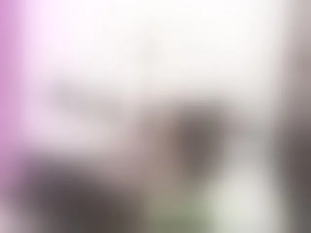Live sex webcam photo for kylieloved22 #293728805