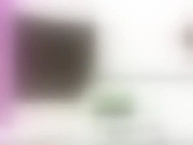 Live sex webcam photo for kylieloved22 #293817992