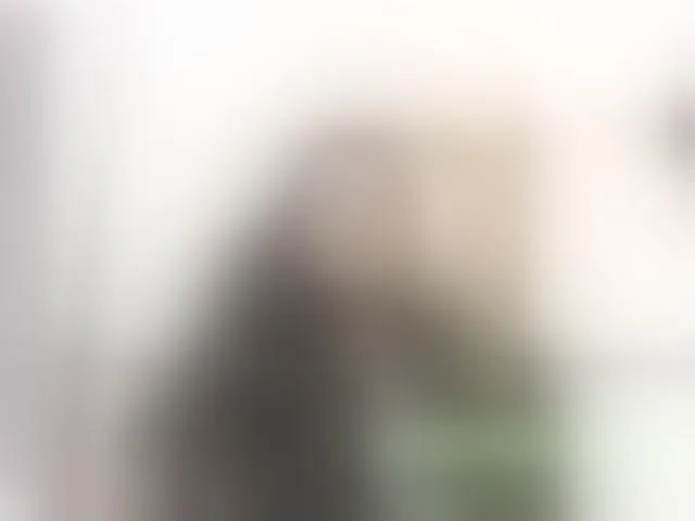 Live sex webcam photo for kylieloved22 #293897872