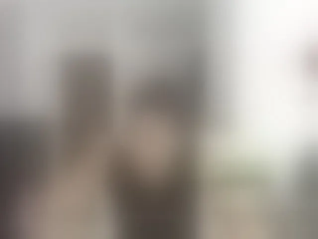 Live sex webcam photo for kylieloved22 #294183220