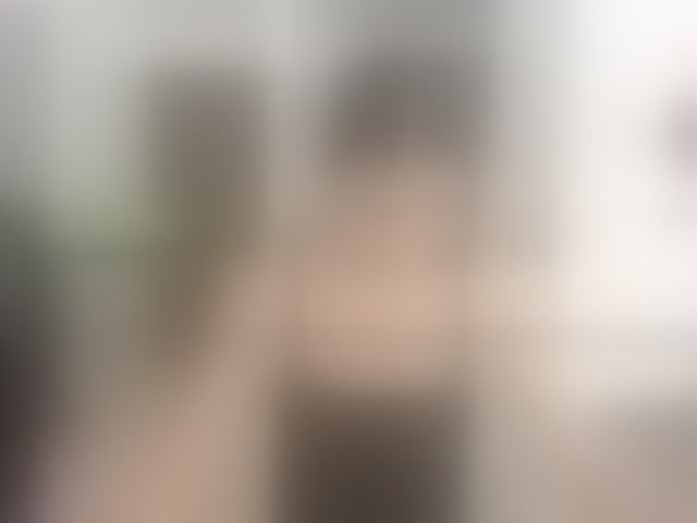 Live sex webcam photo for kylieloved22 #294223987