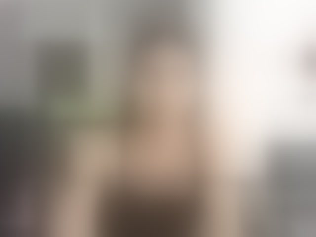 Live sex webcam photo for kylieloved22 #294274189